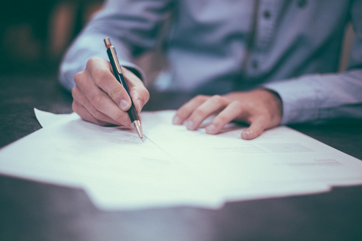 Insurance claim documents and paperwork guide for UAE customers